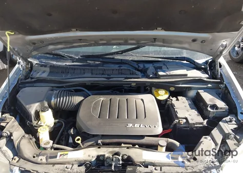 2017 Dodge Grand Caravan Sxt z USA, uszkodzony, nr VIN 2C4RDGCG4HR864516